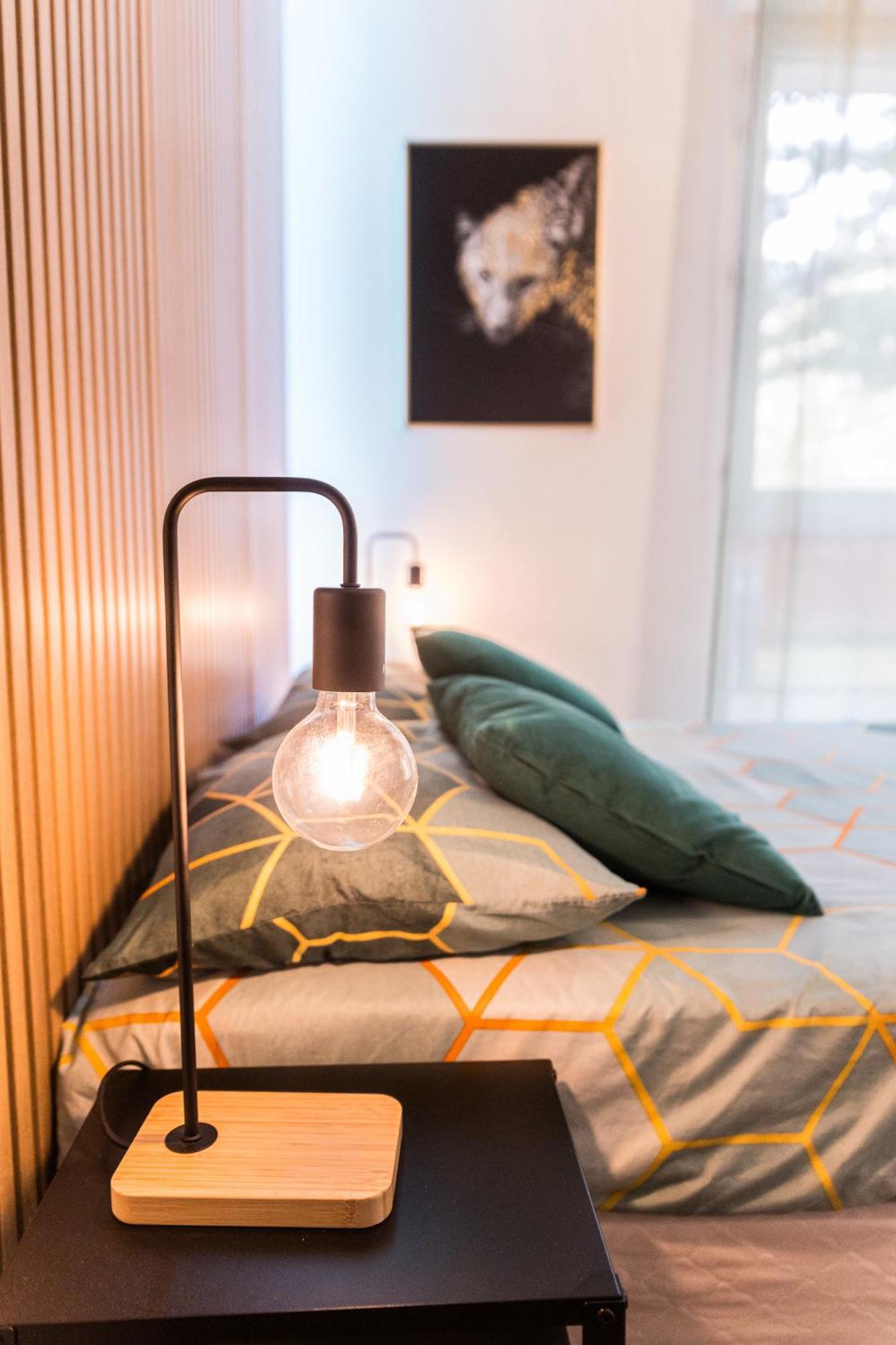 Appartement Avec Parking Prive - Proche Part-dieu *